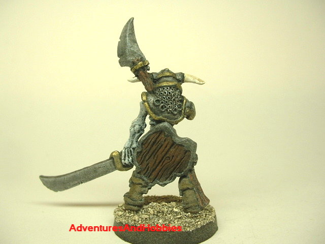 Evil skeleton knight with two-handed sword painted fantasy miniature figure 25 - 28 mm scale rear view