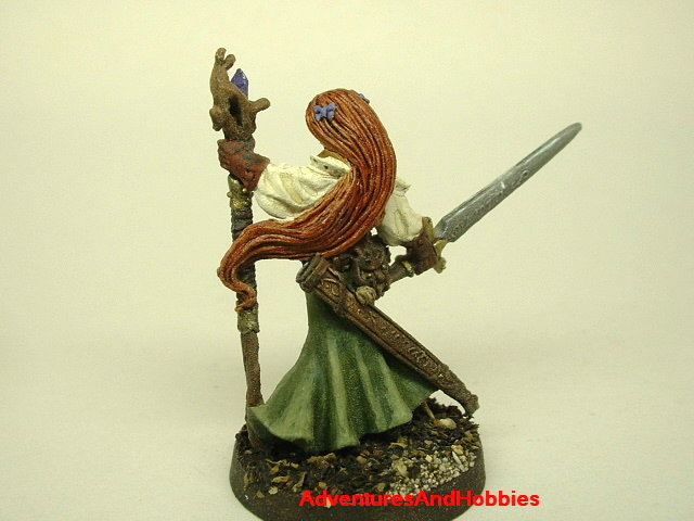 Female Elven Magic User and Warrior with longsword and crystl staff painted fantasy miniature 25mm - rear view 2